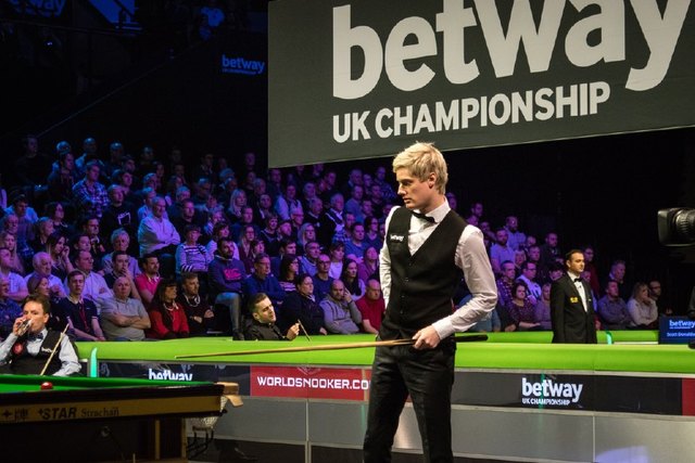 斯抵达时拍 斯抵达时拍